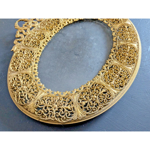 VINTAGE Ornate GOLD FILIGREE FRAME OVAL - Picture 3 of 7